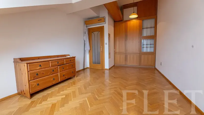 Pronájem bytu 3+1, Praha - Smíchov, Tomáškova, 117 m2