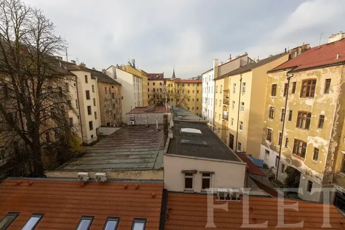 Pronájem bytu 2+1, Praha - Smíchov, Tomáškova, 66 m2