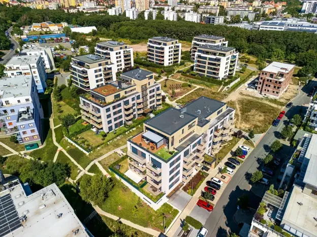 Prodej atypického bytu, Praha - Malešice, Univerzitní, 53 m2