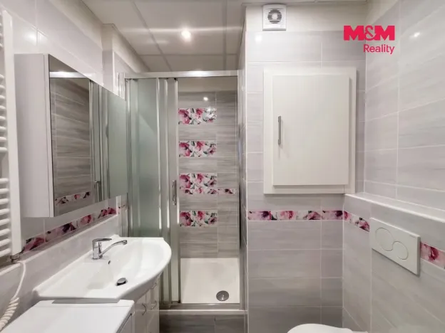 Pronájem bytu 2+kk, Česká Lípa, Na Svahu, 40 m2