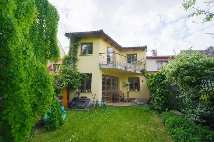 Prodej rodinného domu, Jičín, 238 m2