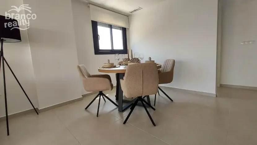 Prodej bytu 4+kk, San Miguel de Salinas, Alicante, Španělsko, 141 m2