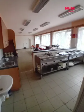 Pronájem obchodního prostoru, Červený Kostelec - Lhota za Červeným Kostelcem, 108 m2