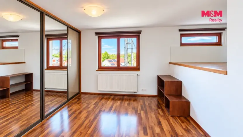 Pronájem bytu 2+kk, Praha - Bohnice, Bohnická, 79 m2