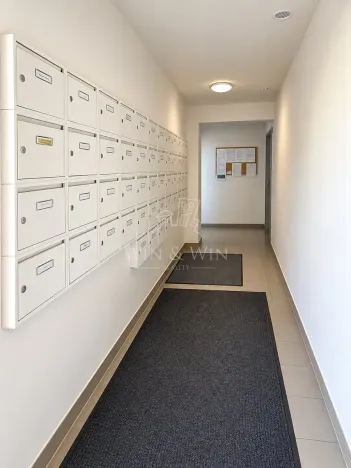Prodej bytu 1+kk, Jince, Zborovská, 33 m2