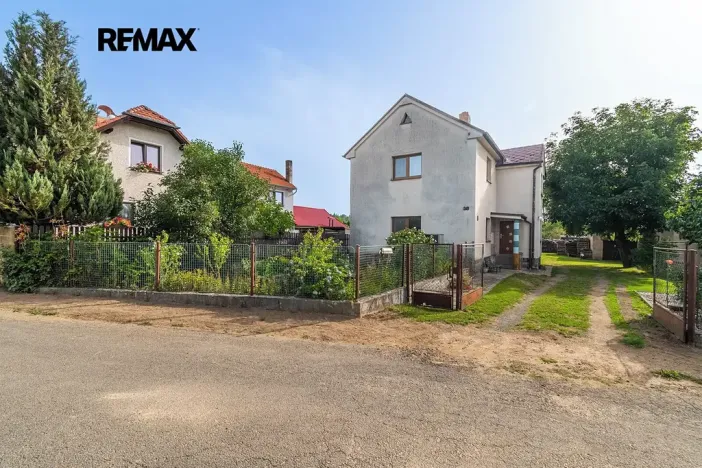 Prodej rodinného domu, Mladý Smolivec, 173 m2