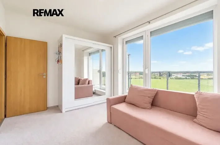 Prodej bytu 2+kk, Hostivice, Žitná, 52 m2