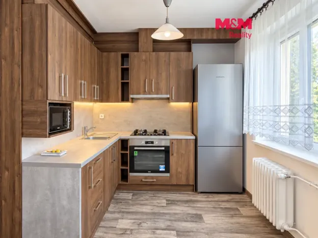 Pronájem bytu 2+1, Jičín - Valdické Předměstí, Kosmonautů, 49 m2