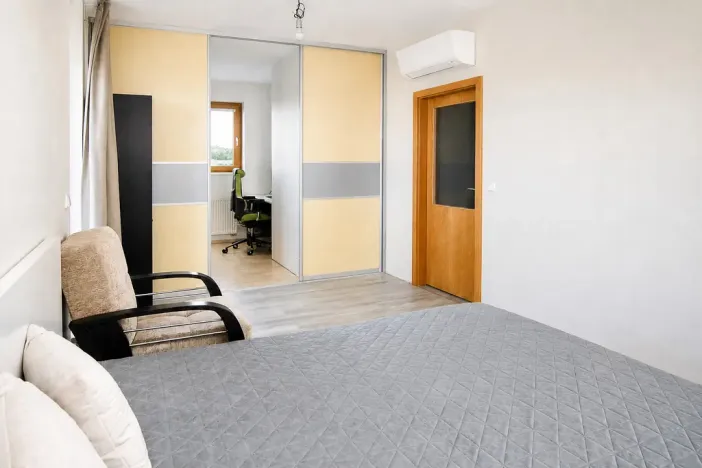 Prodej bytu 4+kk, Praha - Uhříněves, Nové náměstí, 156 m2