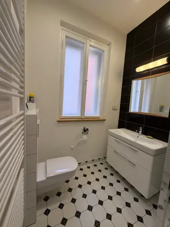 Pronájem bytu 2+kk, Praha - Žižkov, Křišťanova, 58 m2