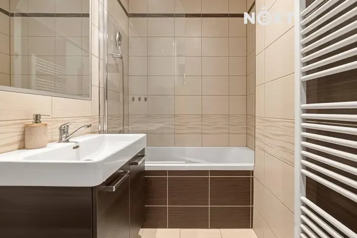 Prodej bytu 3+1, Nové Město, 70 m2