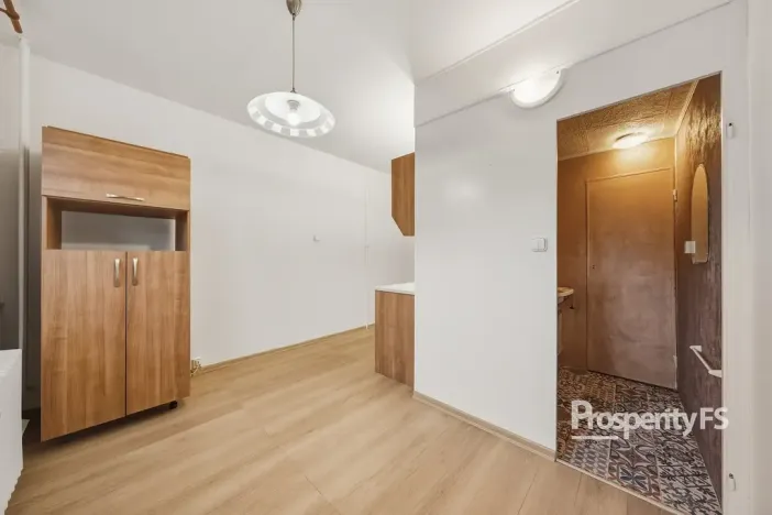 Prodej bytu 1+1, Ústí nad Labem - Severní Terasa, Zvonková, 42 m2