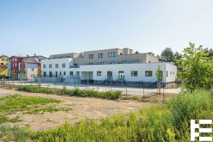 Prodej bytu 2+kk, Praha - Satalice, Za Novákovou zahradou, 36 m2