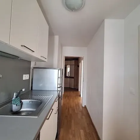 Pronájem bytu 2+1, Praha - Smíchov, Podbělohorská, 42 m2