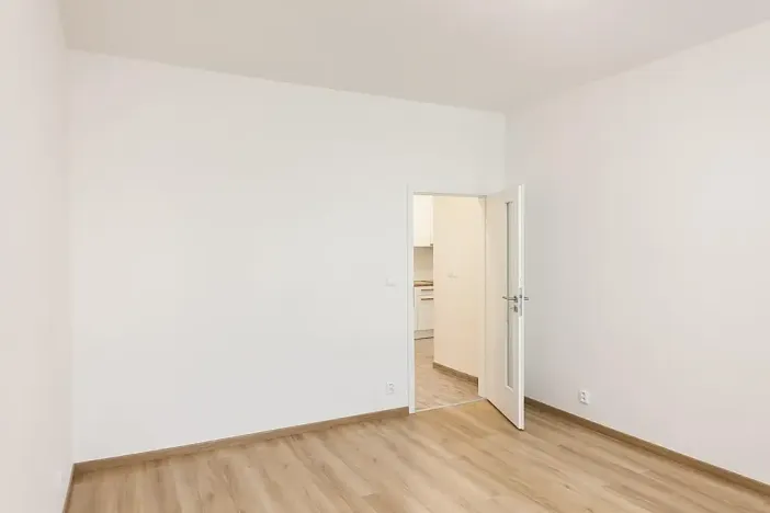 Pronájem bytu 2+1, Praha - Bubeneč, U zeměpisného ústavu, 44 m2