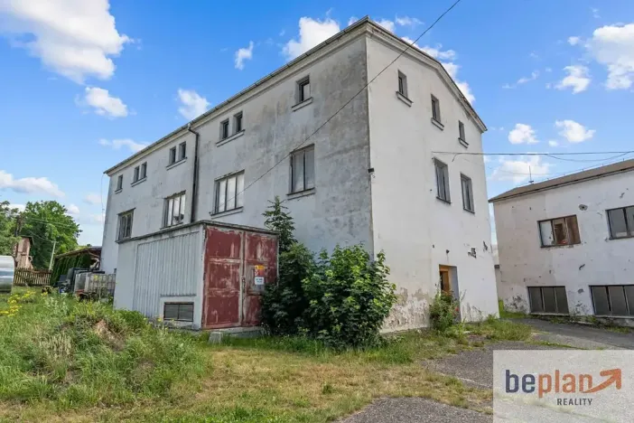 Prodej obchodního prostoru, Varnsdorf, Dvořákova, 7660 m2