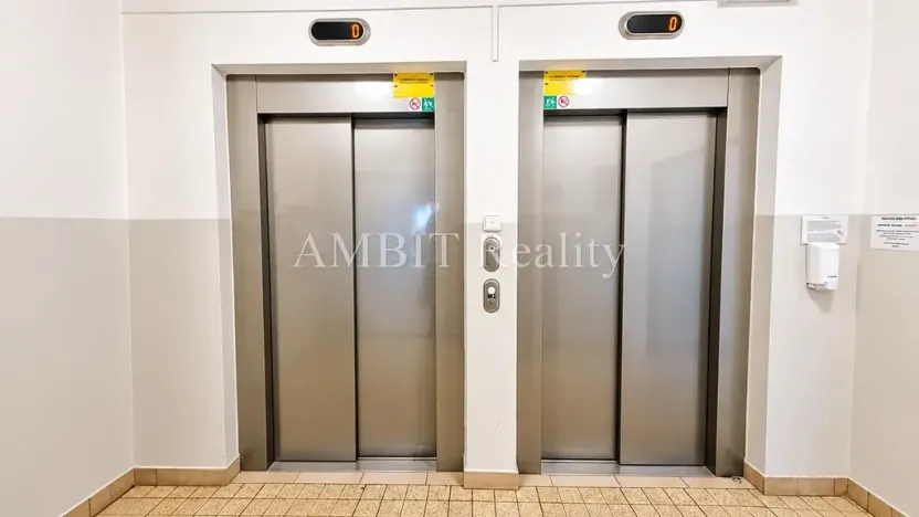 Pronájem bytu 3+kk, Praha - Modřany, Rilská, 67 m2
