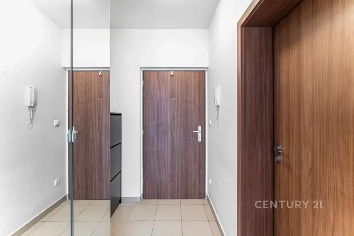 Prodej bytu 1+kk, Praha - Háje, Loosova, 34 m2