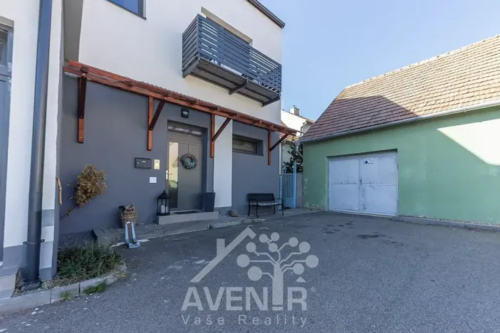 Prodej komerční nemovitosti, Ratíškovice, Vítězná, 329 m2