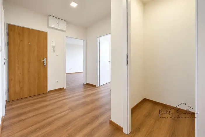 Pronájem bytu 2+1, Přerov, Seifertova, 51 m2