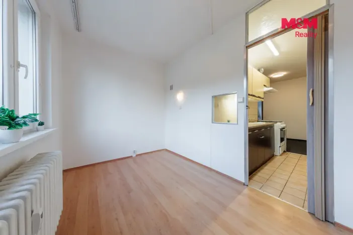 Prodej bytu 3+kk, Hroznětín, Sídliště, 55 m2