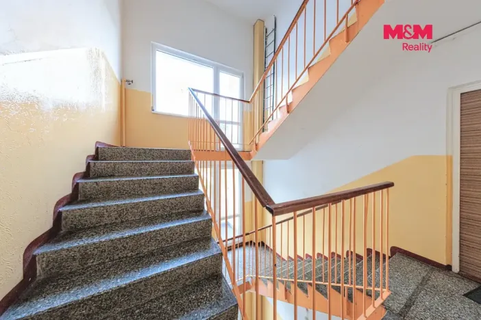 Prodej bytu 3+kk, Hroznětín, Sídliště, 55 m2