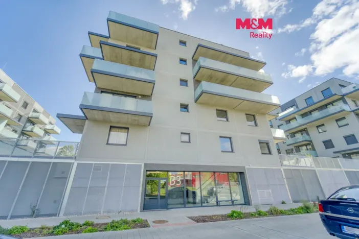 Prodej bytu 1+kk, Praha - Prosek, Čakovická, 27 m2