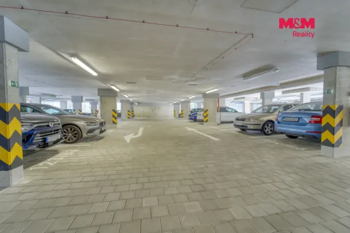 Prodej bytu 1+kk, Praha - Prosek, Čakovická, 27 m2