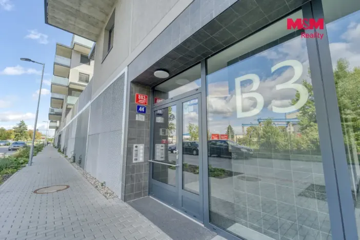 Prodej bytu 1+kk, Praha - Prosek, Čakovická, 27 m2