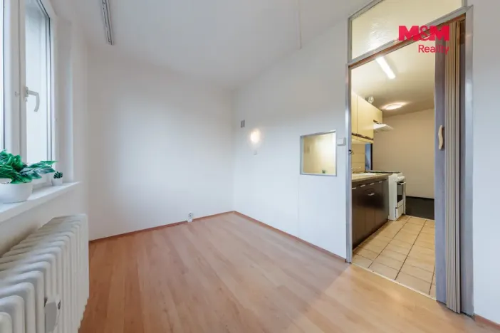 Prodej bytu 2+1, Hroznětín, Sídliště, 55 m2