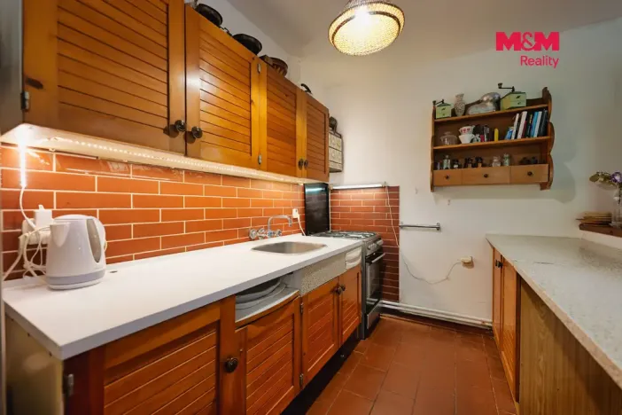 Prodej rodinného domu, Buková, 172 m2