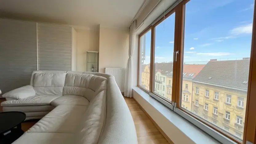 Pronájem bytu 3+kk, Praha - Holešovice, Komunardů, 100 m2