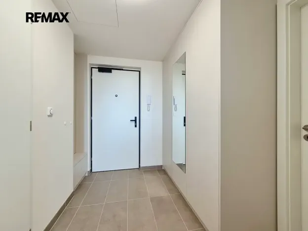 Pronájem bytu 2+kk, Praha - Kamýk, Zimova, 58 m2