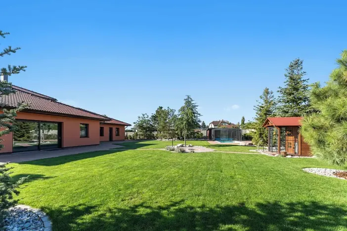 Prodej rodinného domu, Velké Přítočno, 350 m2