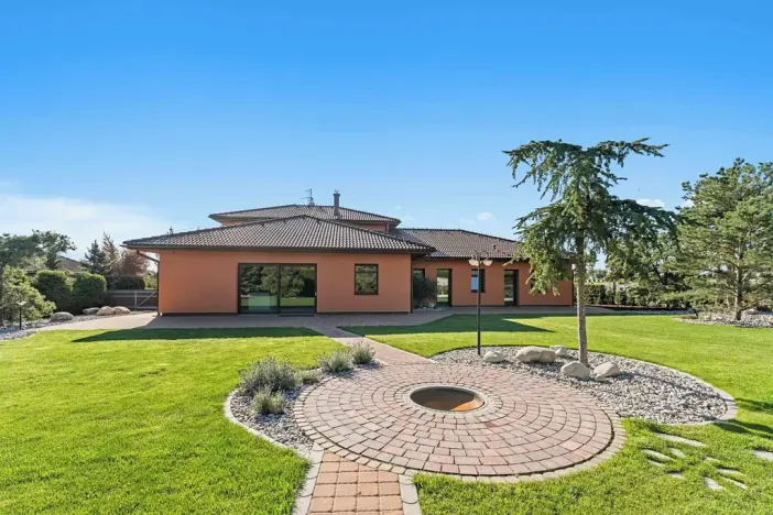 Prodej rodinného domu, Velké Přítočno, 350 m2