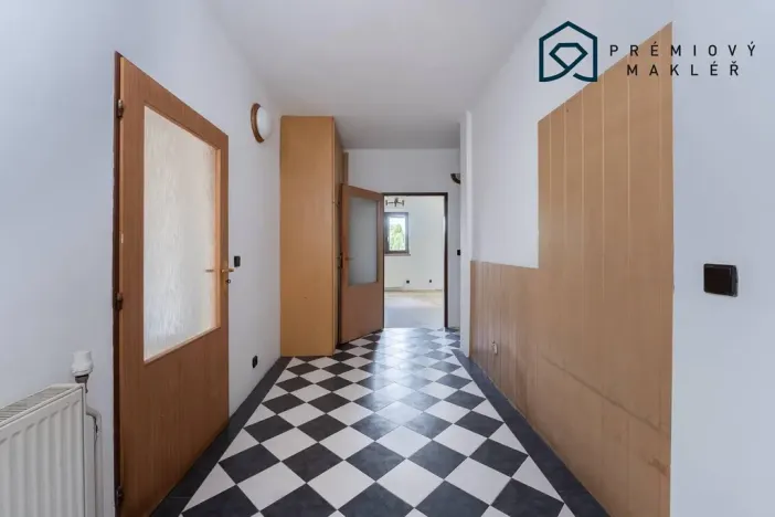 Prodej rodinného domu, Liběšice - Dobříčany, 200 m2