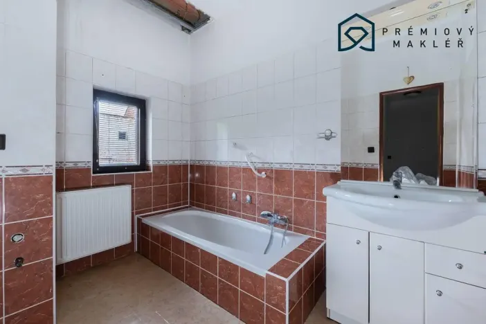 Prodej rodinného domu, Liběšice - Dobříčany, 200 m2