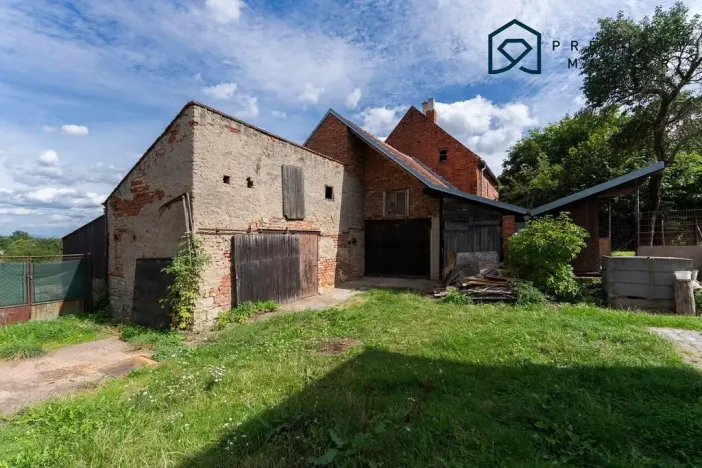 Prodej rodinného domu, Liběšice - Dobříčany, 200 m2