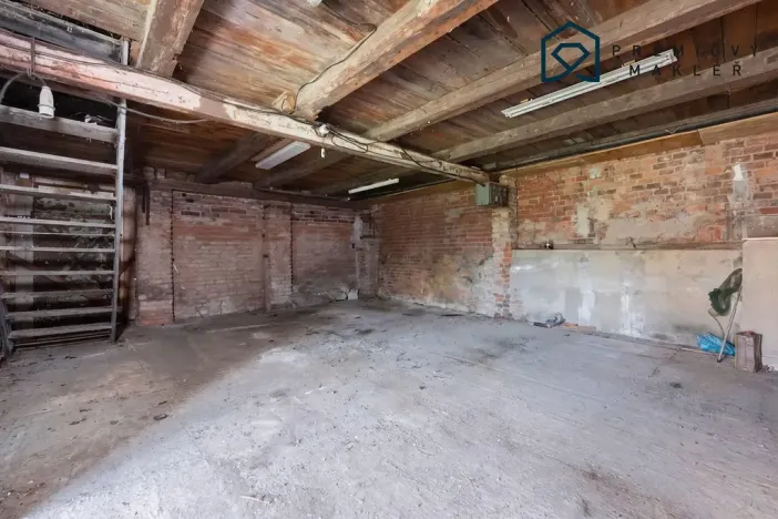 Prodej rodinného domu, Liběšice - Dobříčany, 200 m2