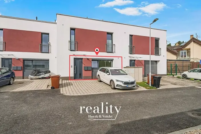 Pronájem bytu 2+kk, Jihlava, Na Nivách, 58 m2