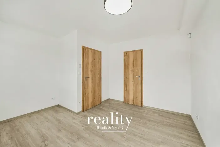 Pronájem bytu 2+kk, Jihlava, Na Nivách, 58 m2