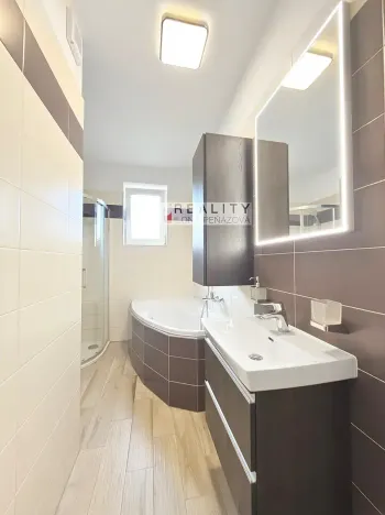 Prodej bytu 2+kk, Rosice, Slunečná, 66 m2