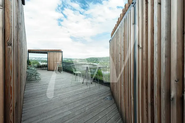 Pronájem kanceláře, Praha - Holešovice, Pod dráhou, 673 m2