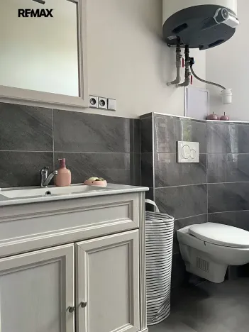 Pronájem bytu 1+kk, Kladno, Uhelná, 30 m2