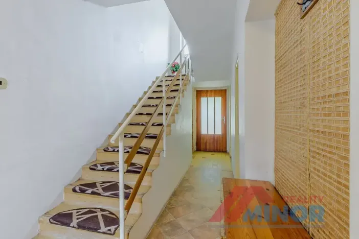 Prodej rodinného domu, Řisuty, 190 m2