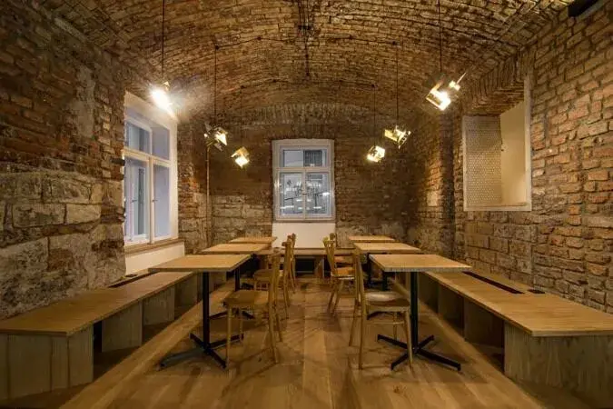 Pronájem restaurace, Praha - Vršovice, Krymská, 64 m2