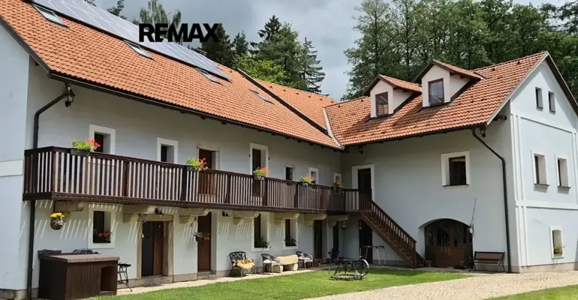 Prodej ubytování, Strmilov, Samota, 550 m2