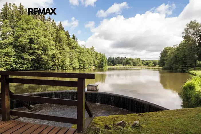 Prodej ubytování, Strmilov, Samota, 550 m2