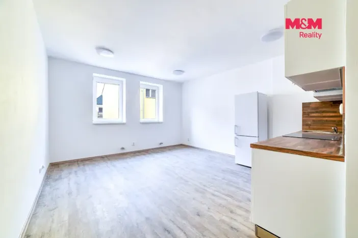 Pronájem bytu 1+kk, Františkovy Lázně, Národní, 30 m2