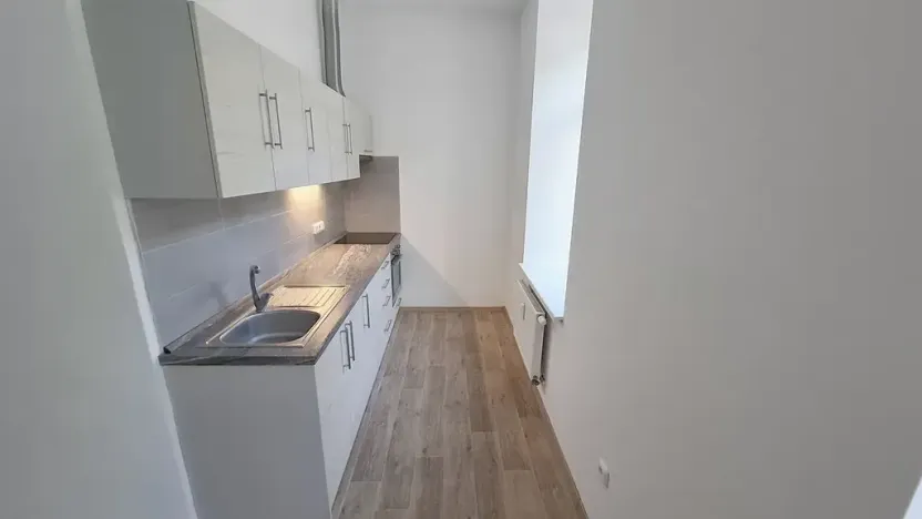 Pronájem bytu 2+kk, Jihlava, Hálkova, 46 m2